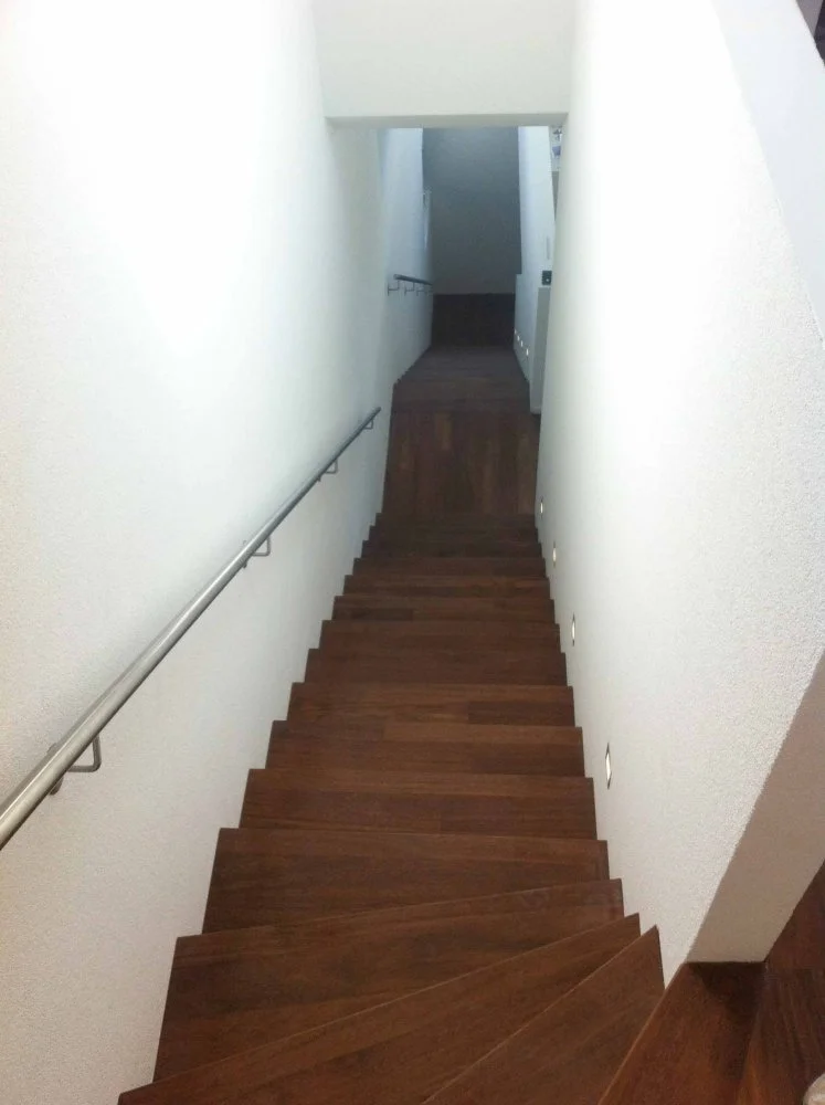 Treppe mit Holzboden