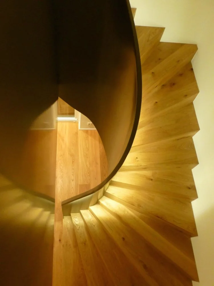 Treppe mit Holzboden