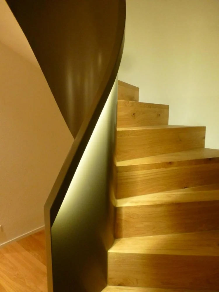 Treppe mit Holzboden