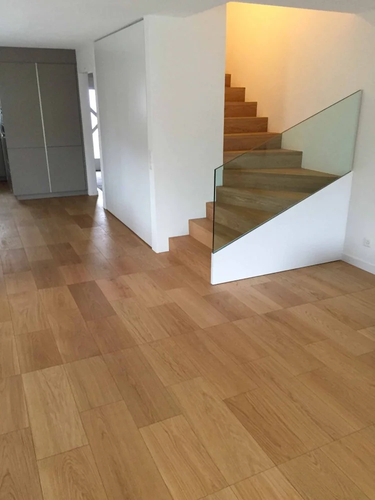 Treppe mit Holzboden